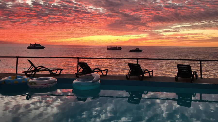 O.E. Management Anchorage Hotel