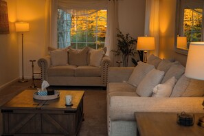 Smart-TV, peis og stereoanlegg