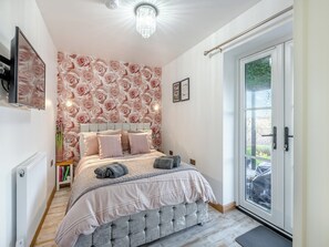 2 makuuhuonetta, ilmainen Wi-Fi, vuodevaatteet