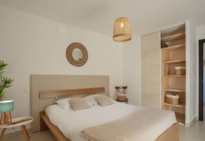 Room - Appartement "Fiora" en centre-ville de Calvi - 2 4 personnes (Calvi)