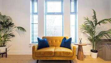 Fernseher, Arbeitsbereiche