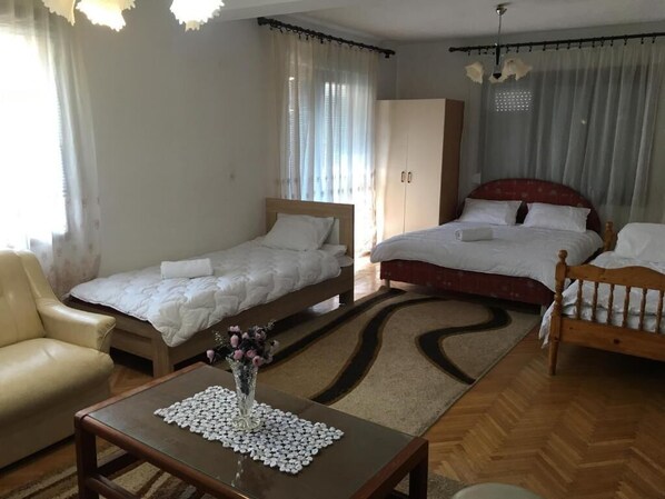 1 bedroom, free WiFi