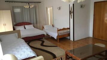 1 bedroom, free WiFi