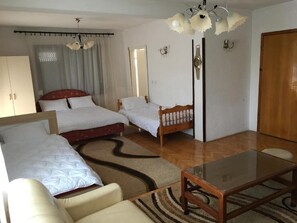 1 bedroom, free WiFi