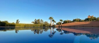 Villas Oumnas Jardin, Piscines