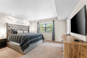 2 bedrooms, WiFi, bed sheets - Fall into our Branson Condo 2/2! Golf, pool, lake! (Branson)