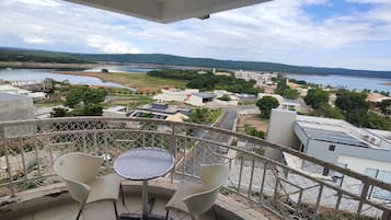 Apartamento estándar | Vistas del balcón