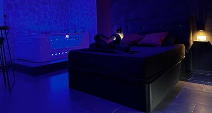 Love Room Avec Jacuzzi