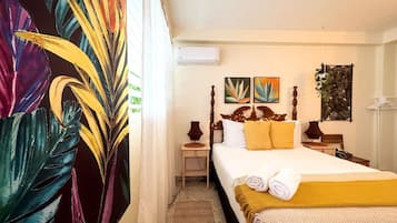 2 bedrooms, bed sheets