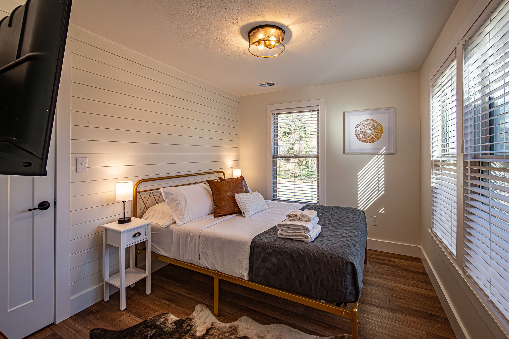 2 chambres, accès au Wi-Fi (inclus), literie fournie