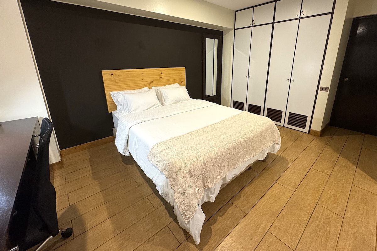 Business Apartment | 8 bilik tidur, cadar kapas Mesir, peralatan tempat tidur premium