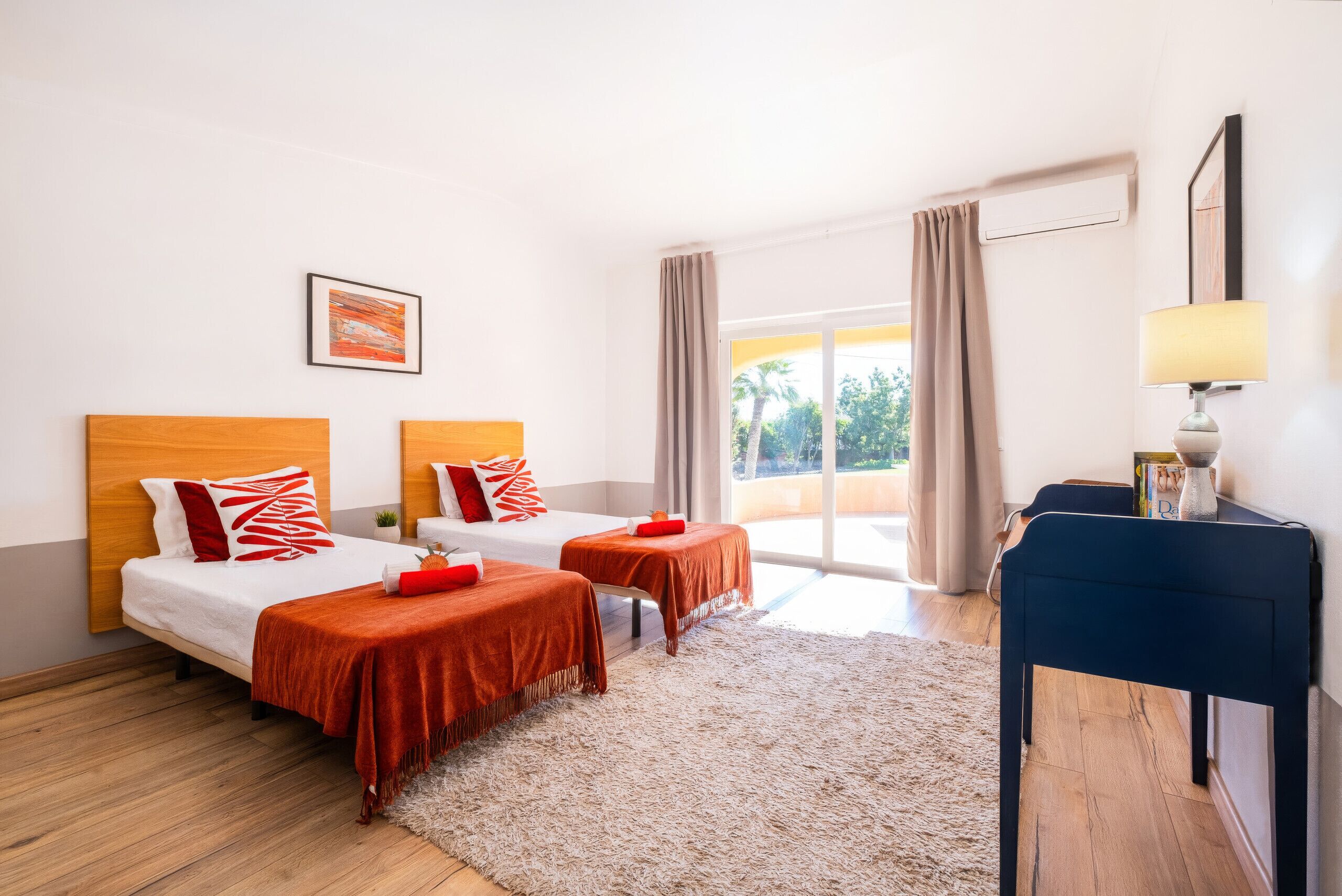 5 Schlafzimmer, Bügeleisen/Bügelbrett, kostenloses WLAN, Bettwäsche