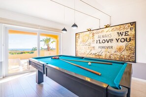 Spielezimmer