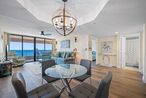 Interior - CBC 2-17F –Beachfront Bliss with Gulf Views! (Clearwater Beach)