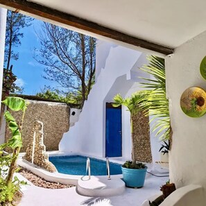 2 piscinas al aire libre