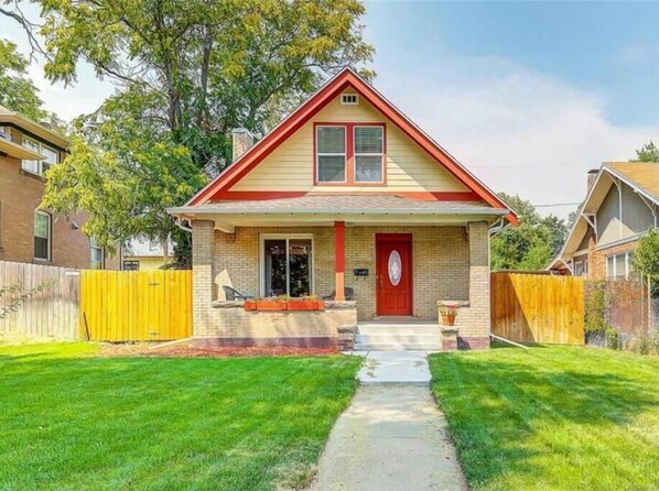 Exterior - Beautiful, BIG, Bungalow! Near DT! All the Extras! (Denver)