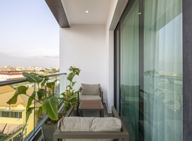 Executive Apartment, Private Bathroom (Dubaï) | Balcony view