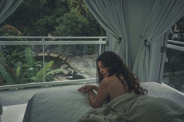 Improve your mood and release your stress with this view and this unique contact with nature at El Yunque Rainforest.