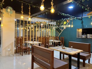 Restaurant - grand falcon (Bengaluru)