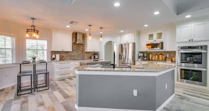Gorgeous Punta Gorda Home w/ Lanai & Private Pool!