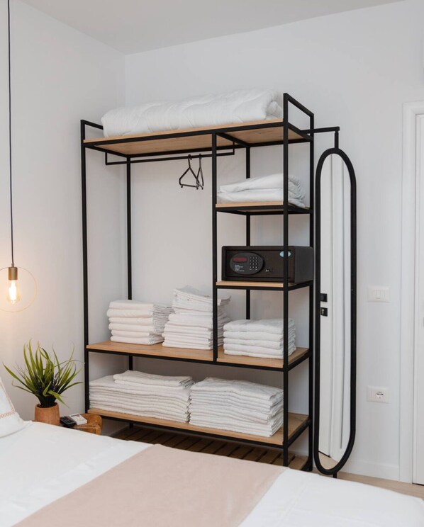Design Studio | 1 bedroom, in-room safe, blackout drapes, iron/ironing board