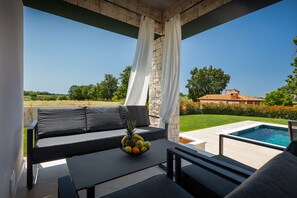 Terrace/patio - Wunderschöne Villa mit Schwimmbad, Grill, Wifi, Kostenloses Wlan (Dračevac)