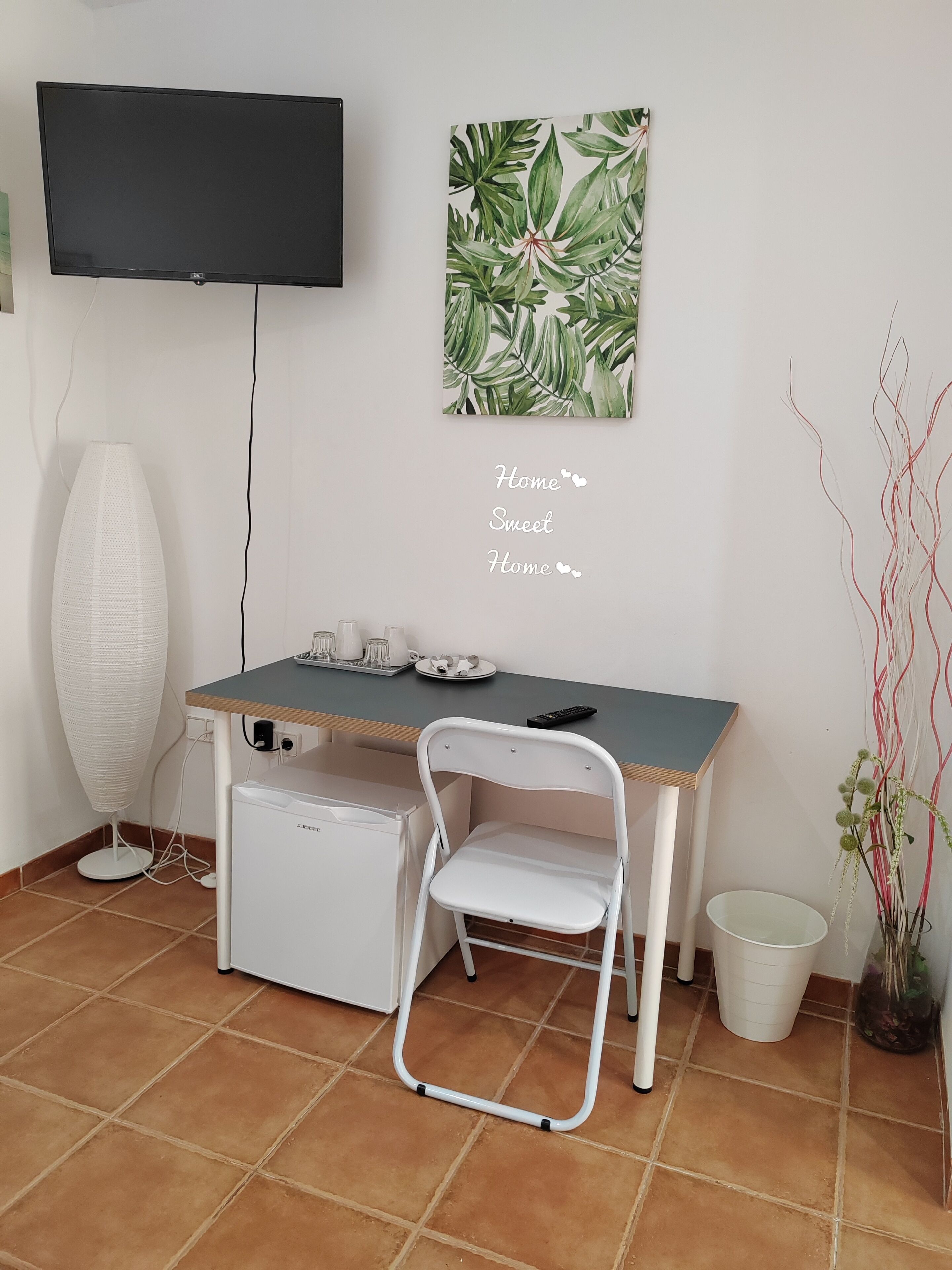 传统双床房 | 办公桌、免费 WiFi、床单