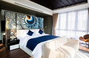 4 bedrooms, in-room safe, free WiFi, bed sheets
