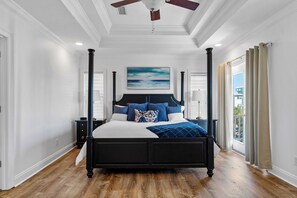 4 bedrooms, free WiFi, bed sheets, wheelchair access