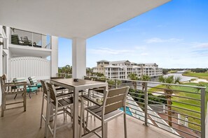 Outdoor dining - Kiva Dunes Lodge Unit 302 (Gulf Shores)