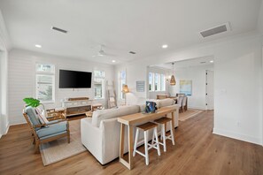 TV - Blessings house at Kiva Dunes (Gulf Shores)