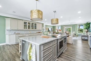 Fridge, microwave, oven, stovetop - Tides & Tee Times house at Kiva Dunes (Gulf Shores)