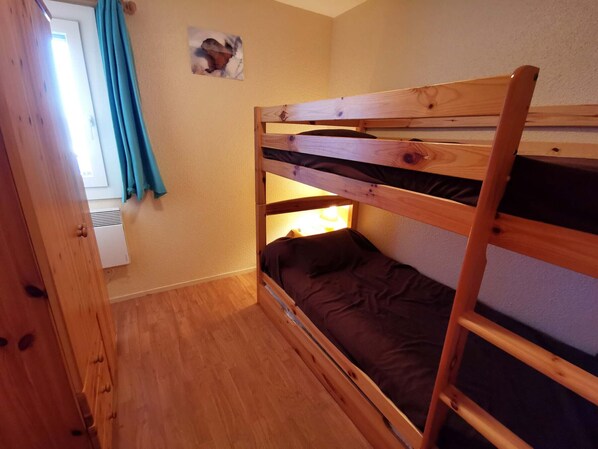 1 bedroom