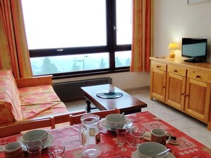 TV - 2 Rooms at the foot of the slopes - Pets allowed (Les Adrets-Prapoutel)