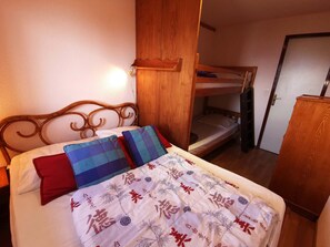 1 bedroom - Apartment in Adrets-Prapoutel, 2 rooms, balcony, close to slopes and shops (Les Adrets-Prapoutel)