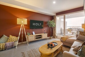 Appartement Deluxe | Aire de séjour | Téléviseur connecté, Netflix, services de diffusion en continu