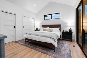 4 bedrooms, iron/ironing board, travel crib, WiFi