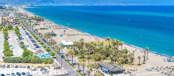 Beachside 3 bed Penthouse with sea view ALAMAR 1 - PANDO APARTMENTS