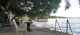 Xulha Hotel Bacalar Lakefront
