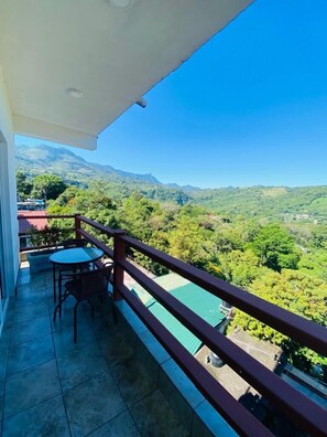 Panoramic Room | Individually decorated, individually furnished - K&M Hotel (Xilitla)
