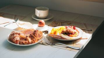 包含每日欧式早餐