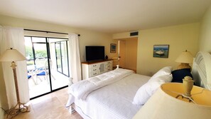 2 chambres, fer et planche à repasser, lit de bébé portatif