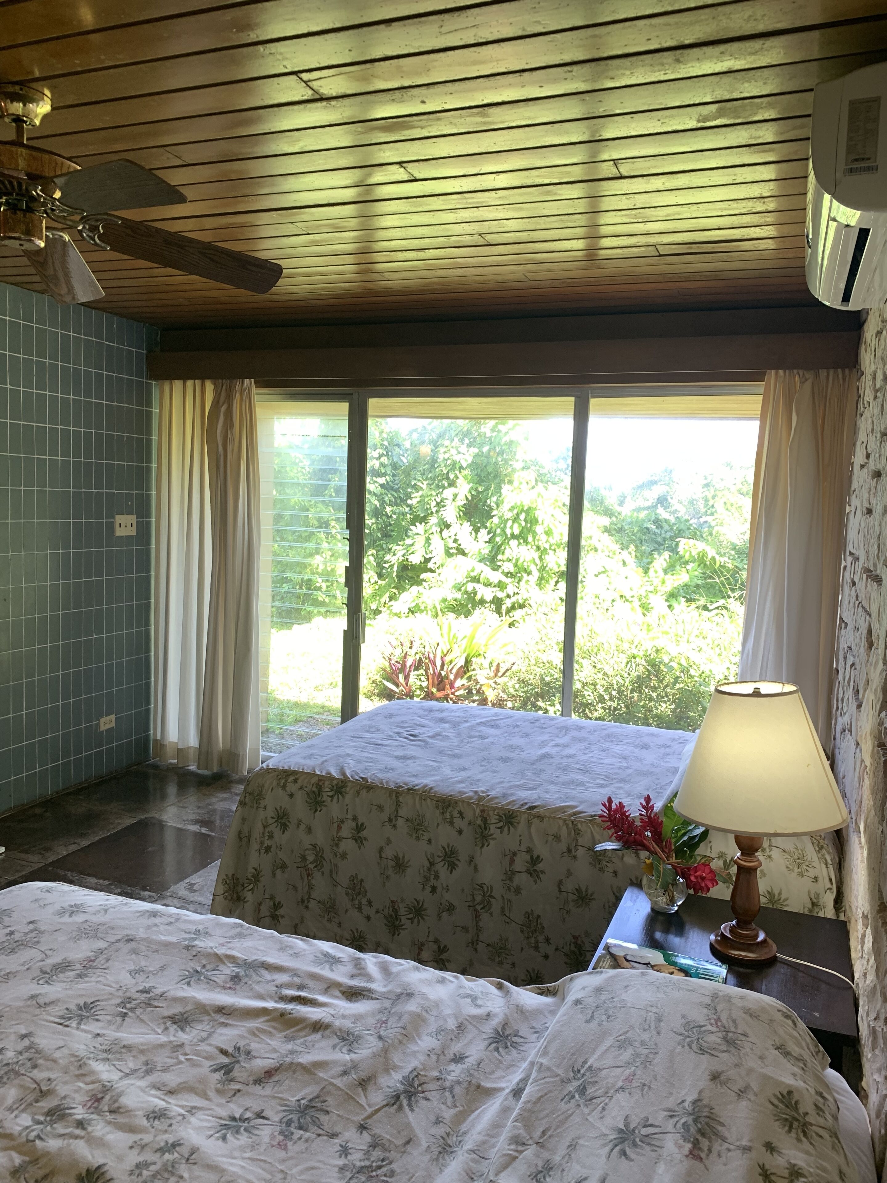 1 bedroom, internet, bed sheets