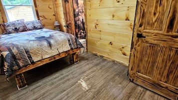 6 sovrum, värdeförvaringsskåp på rummet, gratis wi-fi och sängkläder