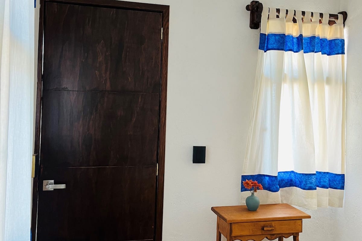 Basic Single Room