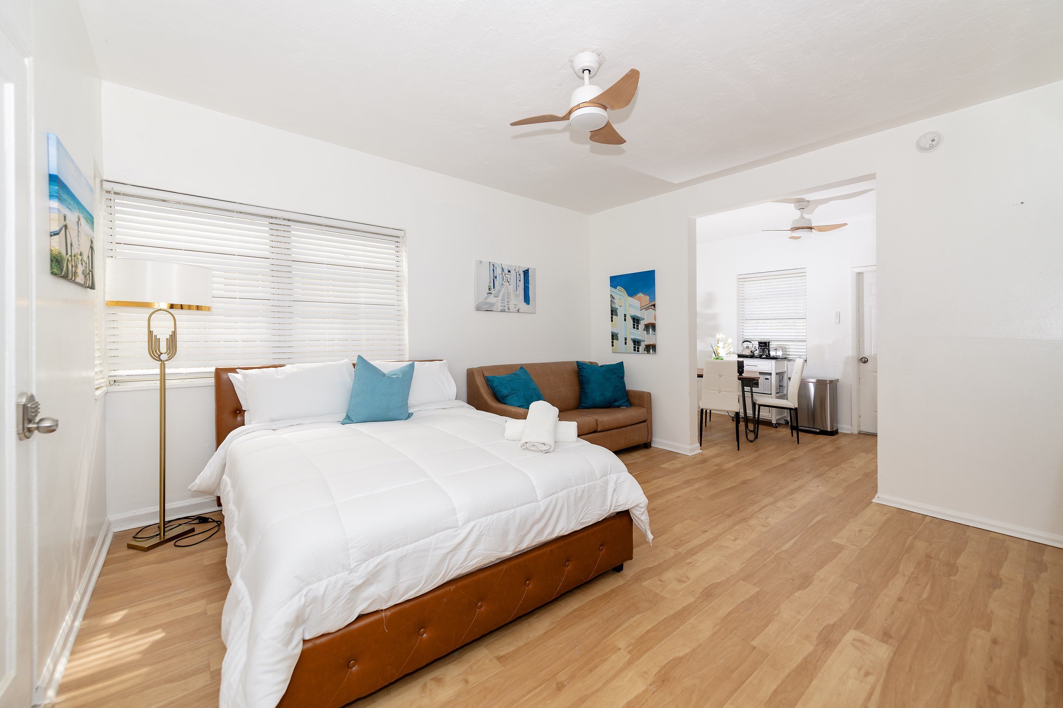 55-tums smart-tv med digitalkanaler, Netflix och Hulu