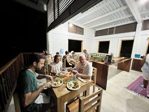 Family dining - Casa Galu (Acandi)