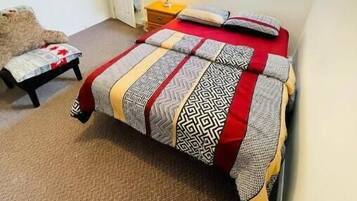 1 bedroom, iron/ironing board