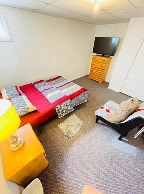 1 bedroom, iron/ironing board