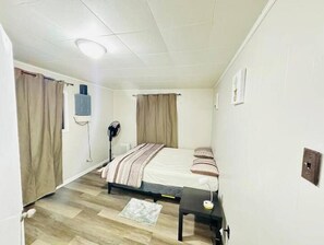 1 Schlafzimmer, Schreibtisch, Bügeleisen/Bügelbrett, kostenloses WLAN